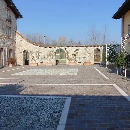 Paradiso Apartmán *